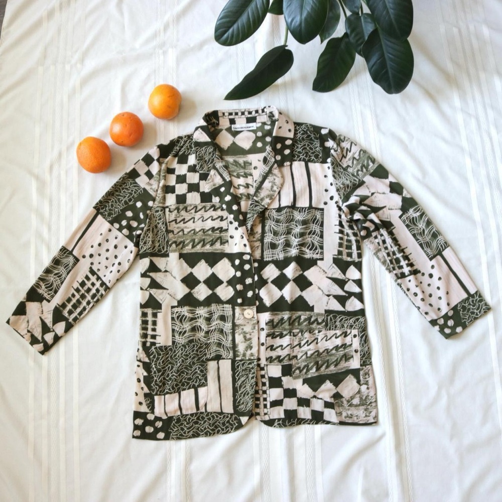 Green and cream funky patterned blazer shirt